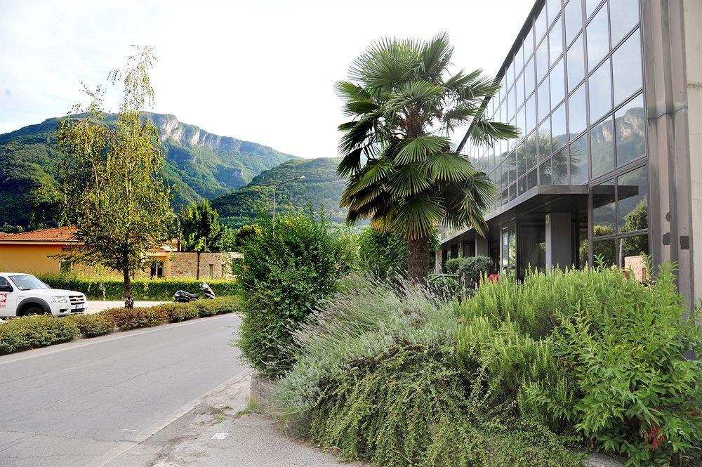 Hotel Cristallo Barga Fornaci di Barga Extérieur photo
