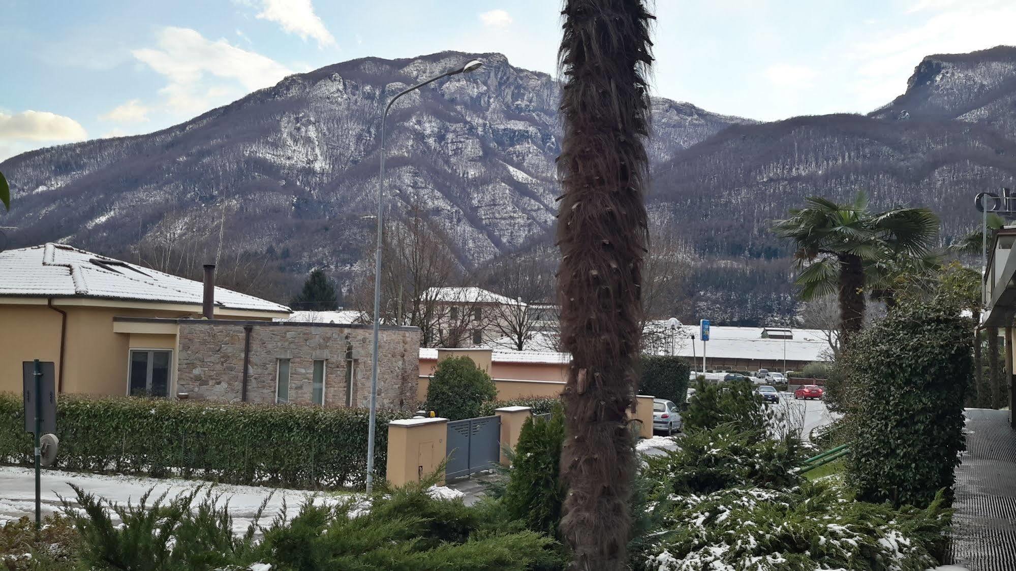 Hotel Cristallo Barga Fornaci di Barga Extérieur photo